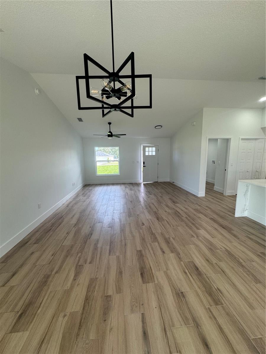 7 Pine Trce Property Photo 8