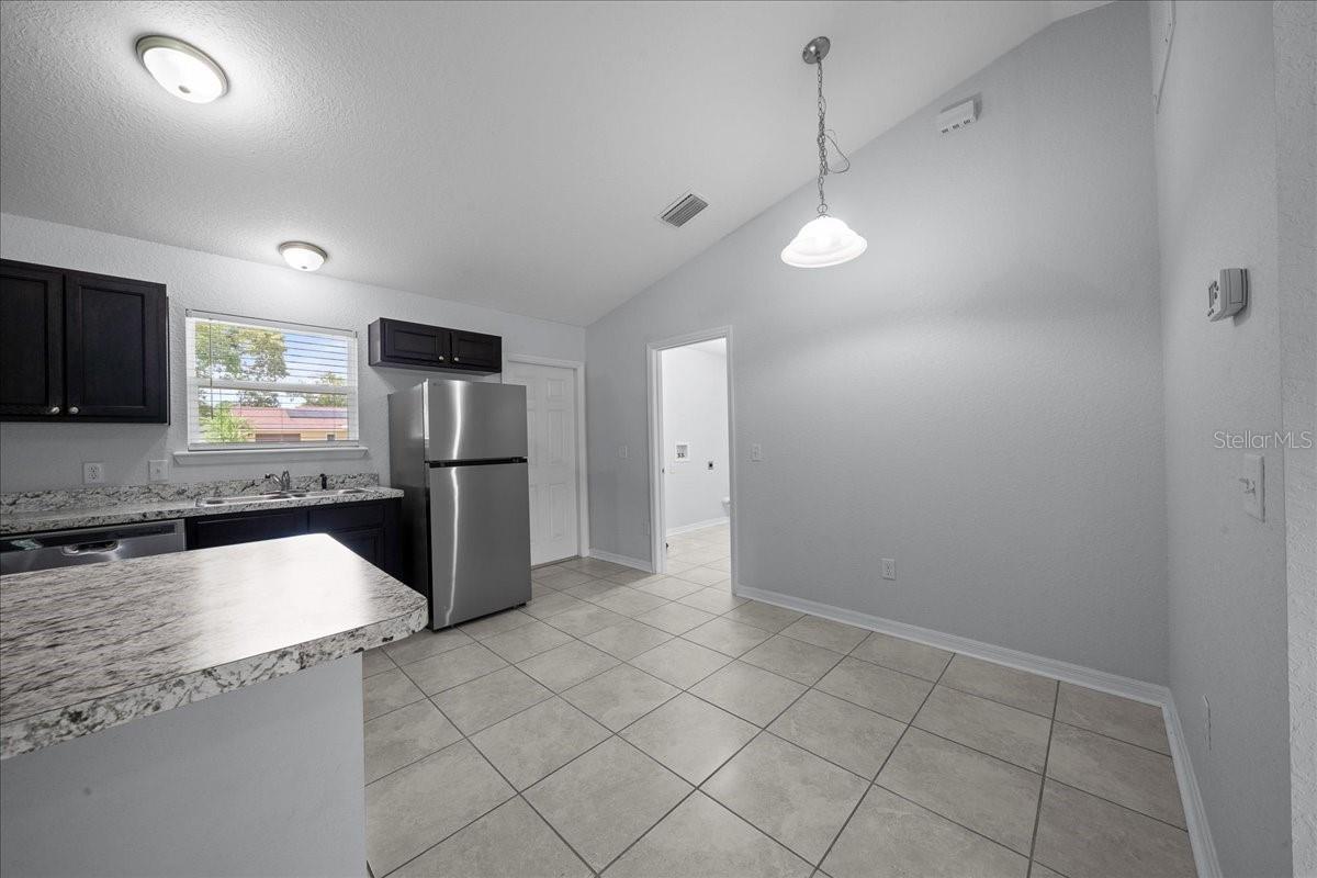 6292 Nw 64th Ter Property Photo 6