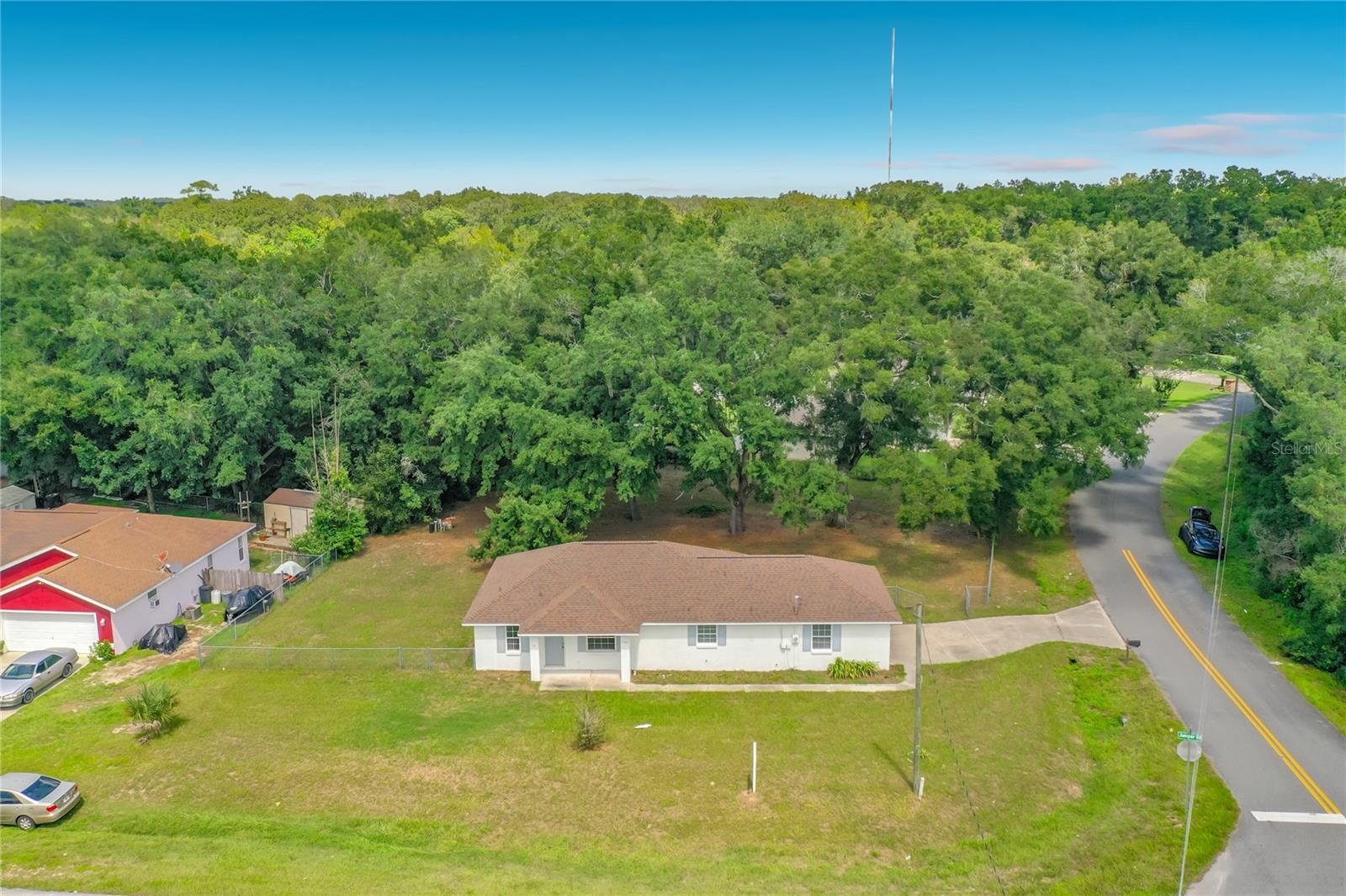 7946 Juniper Rd Property Photo 5