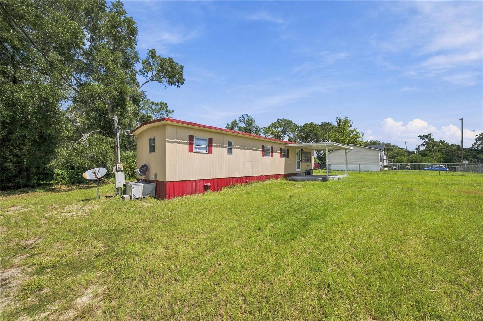 10401 Se 127th Ln Property Photo 3