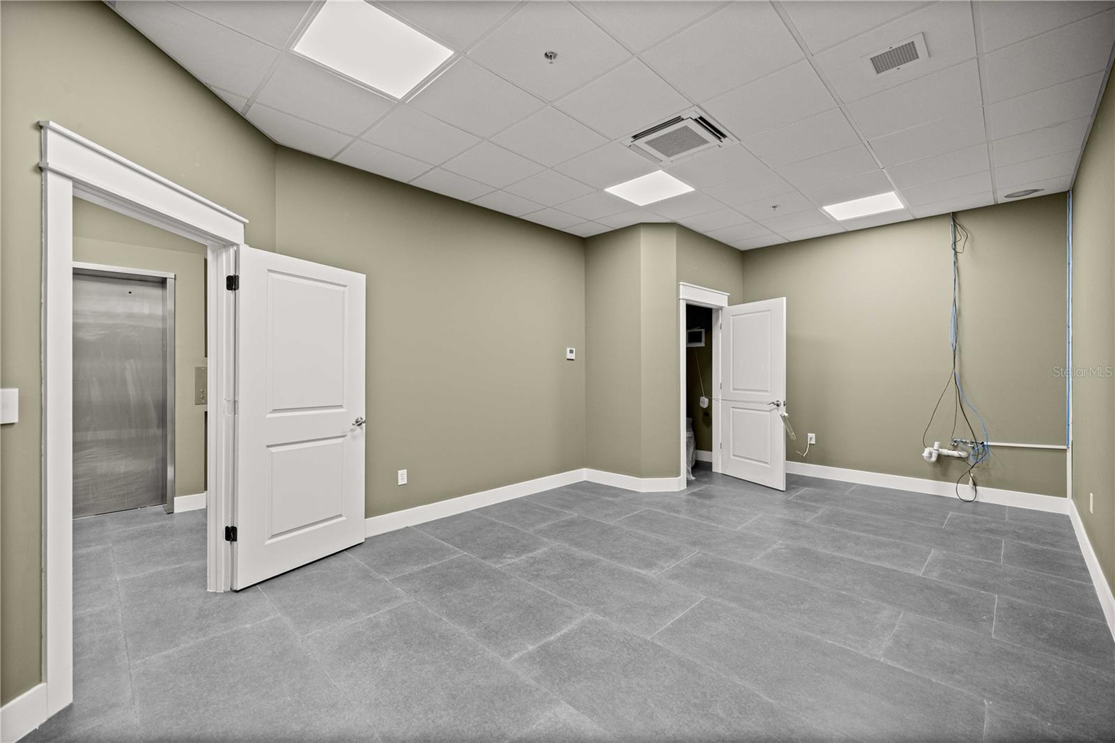 18 S Magnolia Ave #suite 5 Property Photo 6