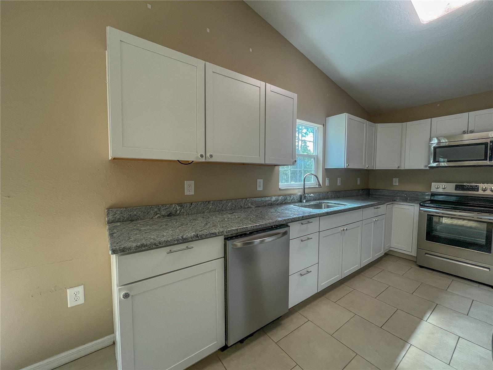 15316 Scaup Duck Ave Property Photo 3