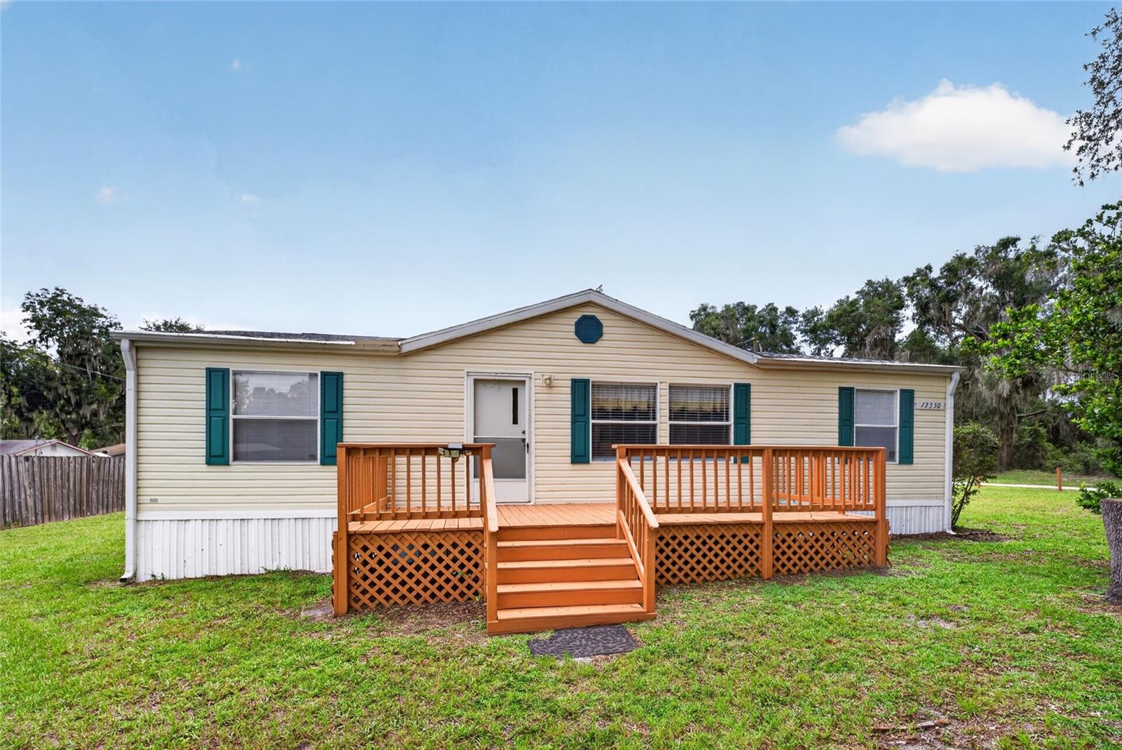13550 Highway 40 E Property Photo 2