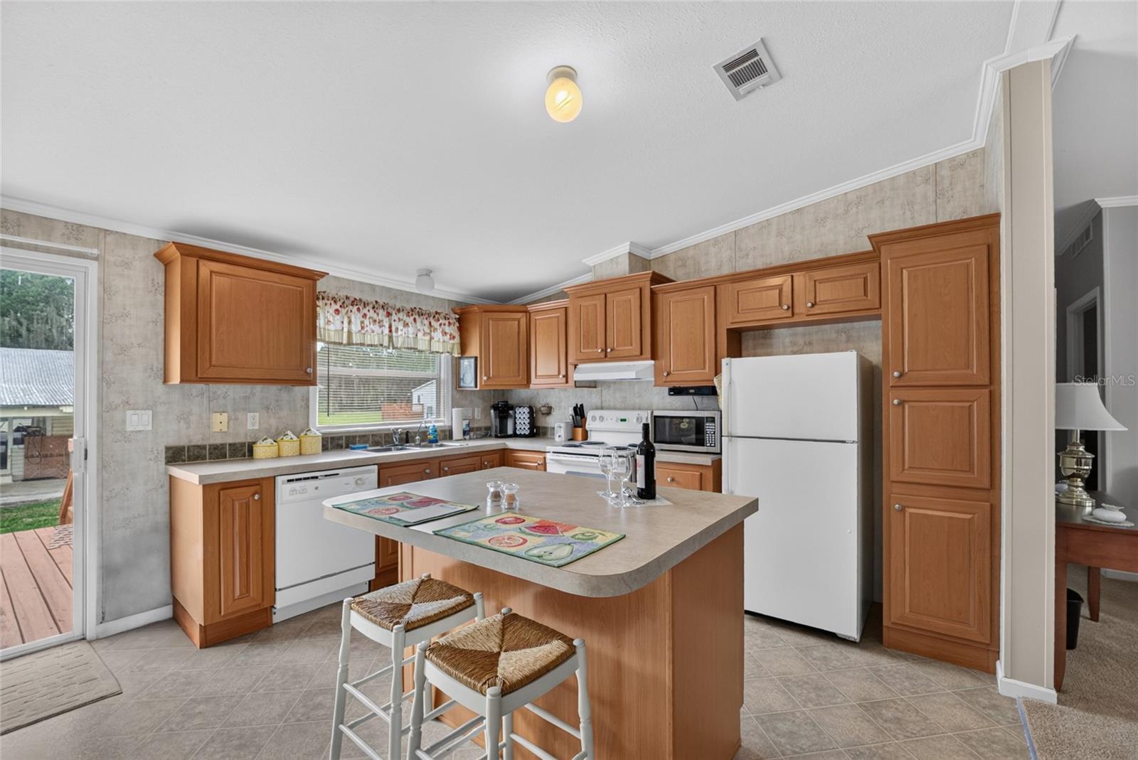 13550 Highway 40 E Property Photo 24
