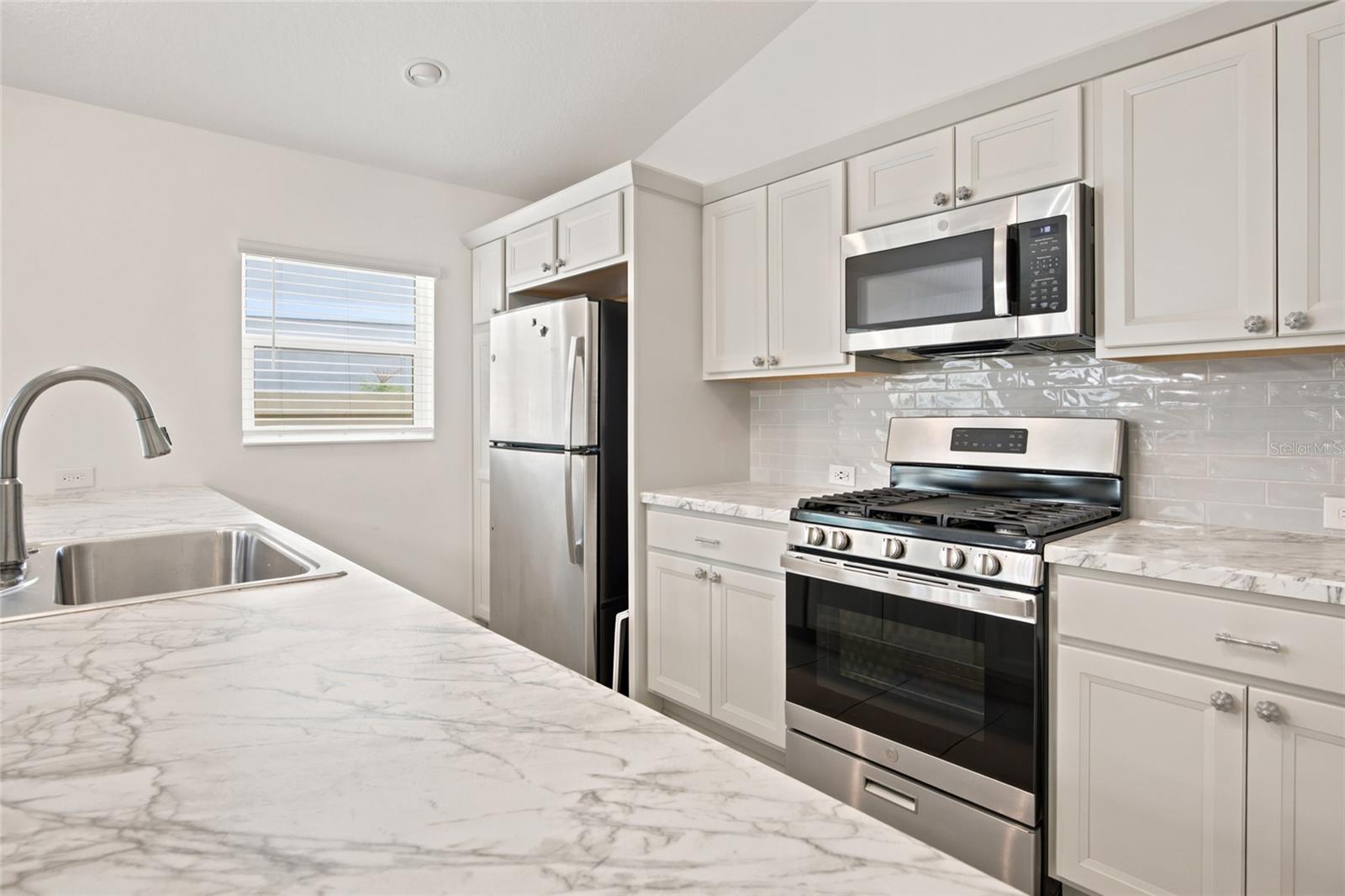 3553 Connor Way Property Photo 14