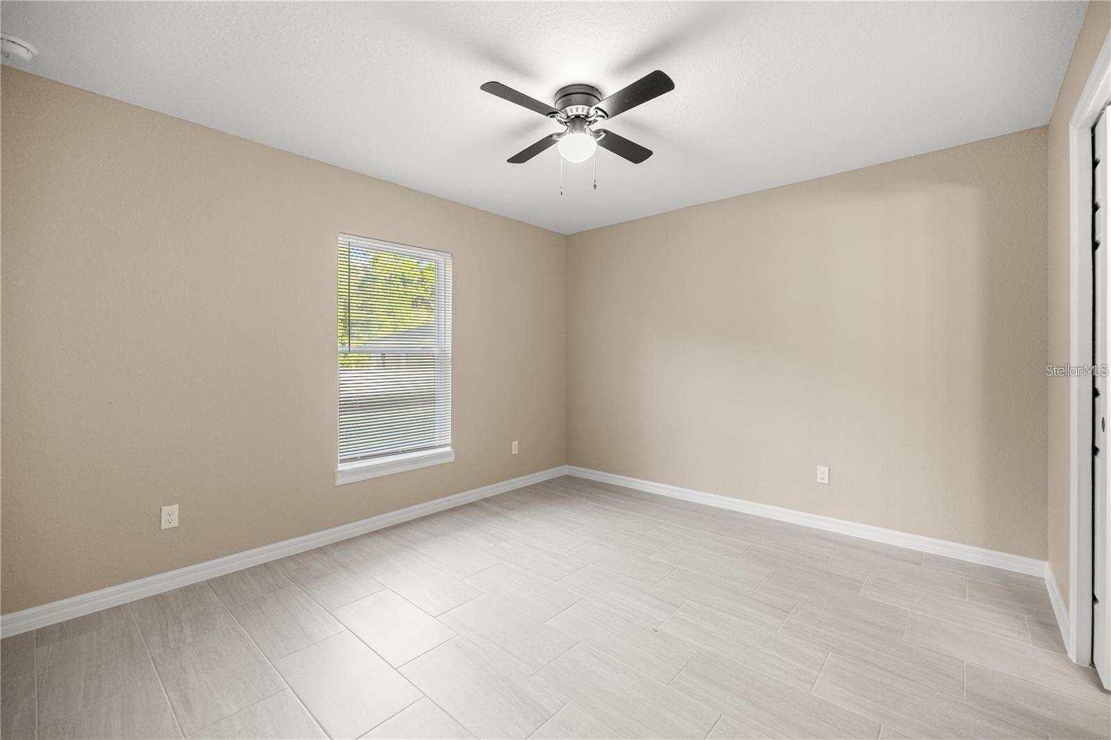 5795 Nw 11th Pl #b Property Photo 19