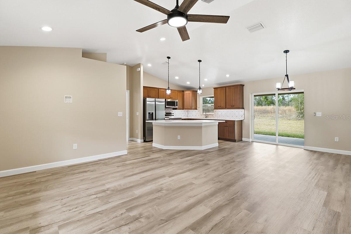 8158 N Terrel Ter Property Photo 4