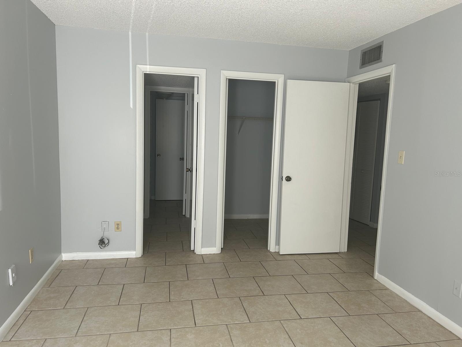 625 Silver Pass #a Property Photo 15