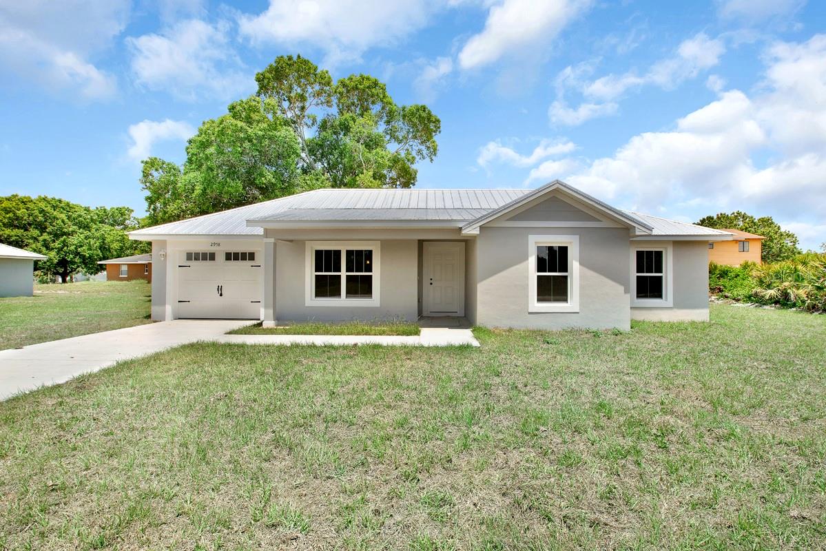 4818 GRAMPUS DR Property Photo 1