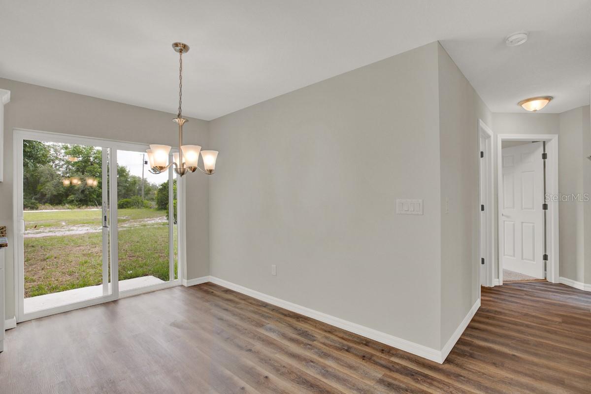4818 Grampus Dr Property Photo 7