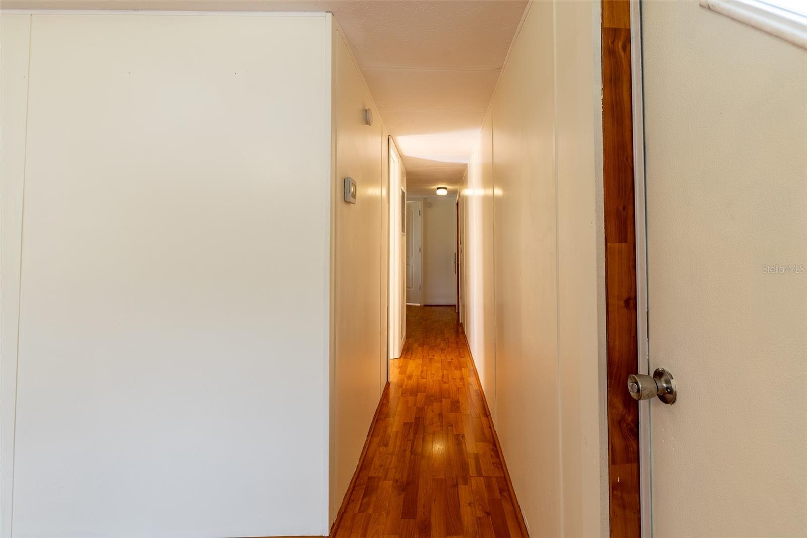 5865 Ne 137th Ter Property Photo 14