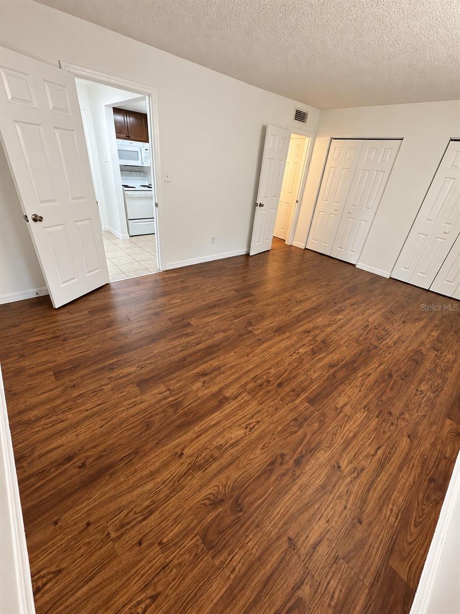 1751-1751 Ne 2nd St #2 Property Photo 8