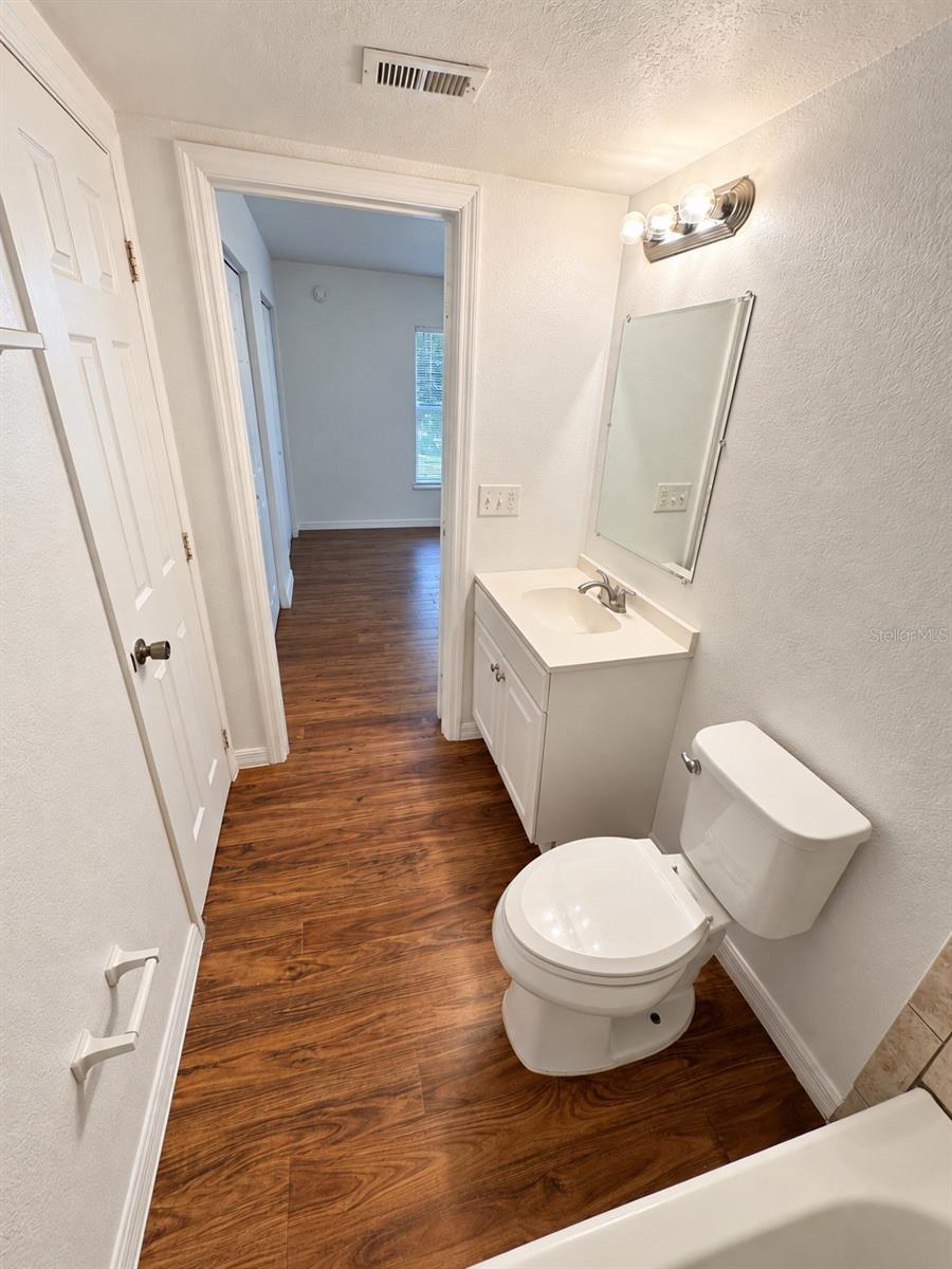 1751-1751 Ne 2nd St #2 Property Photo 11