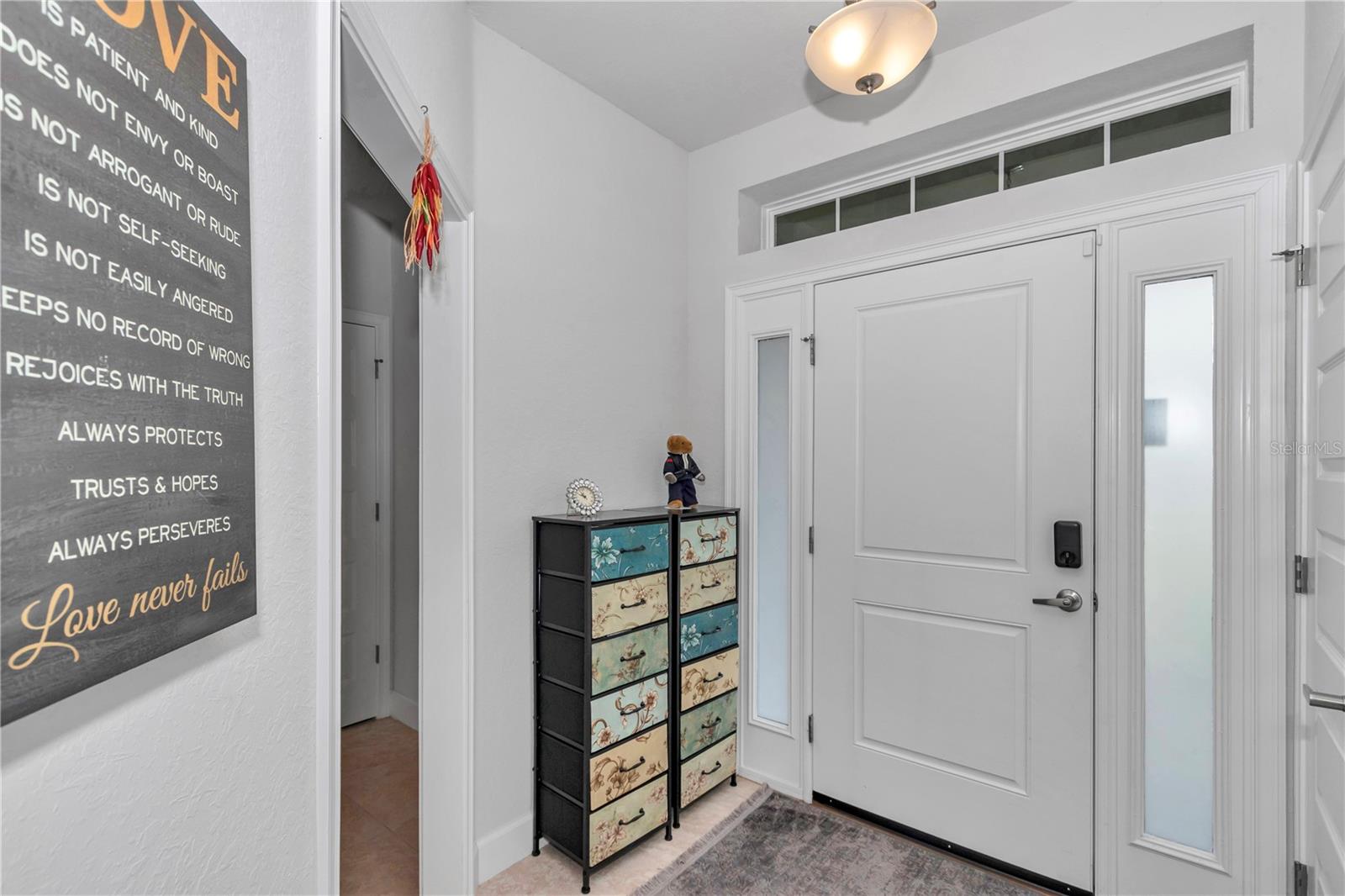 16 Spring Trl Property Photo 4
