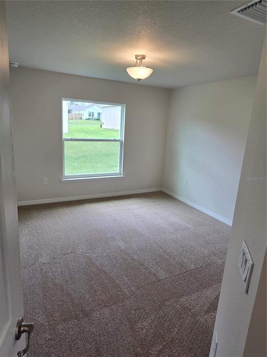608 W Walkertown Property Photo 14