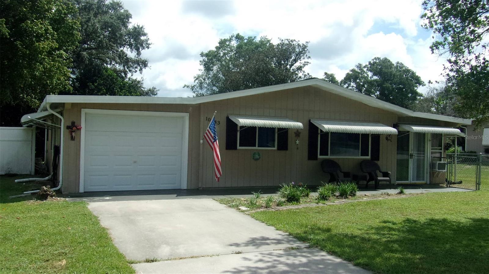 10043 Sw 89th Ct Property Photo 1