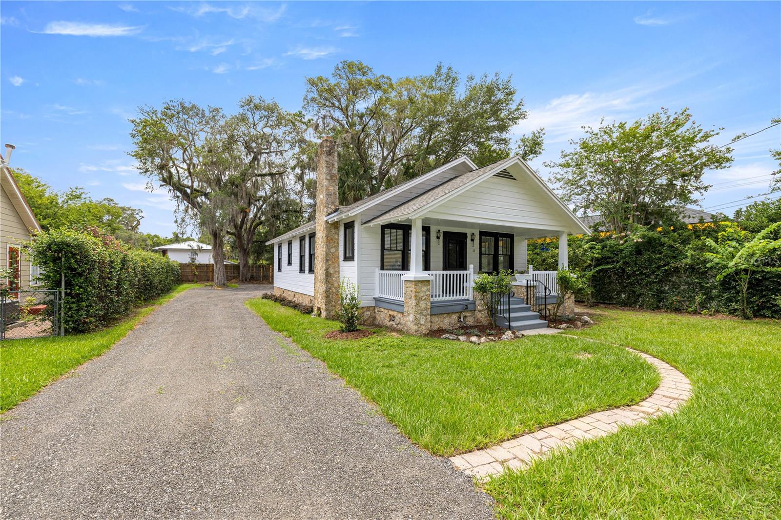 18 SE 14TH AVE