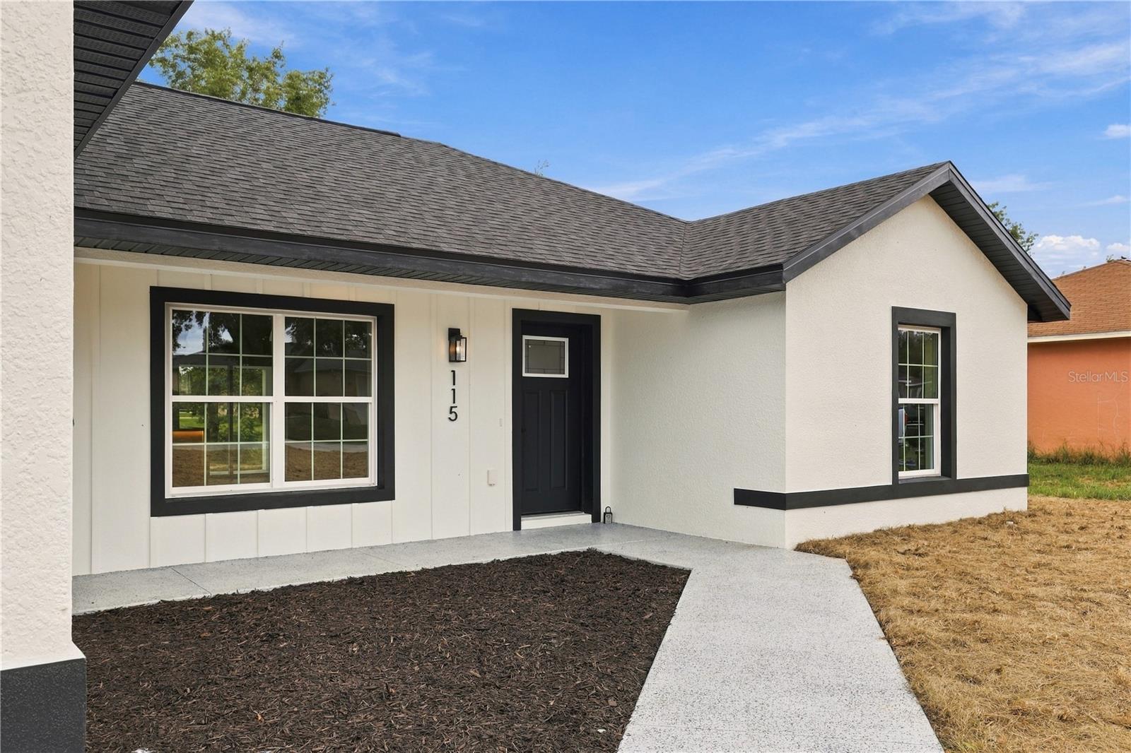 115 Juniper Cir Property Photo 4