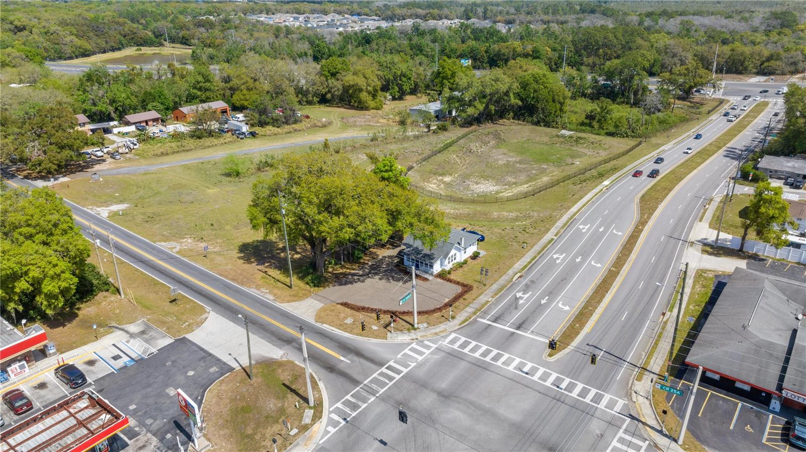 401 N Dixie Ave Property Photo 4