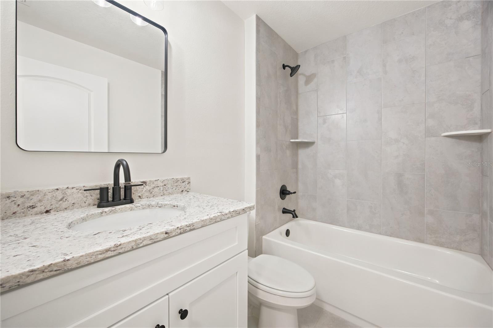 9818 N Pewter Ave Property Photo 15
