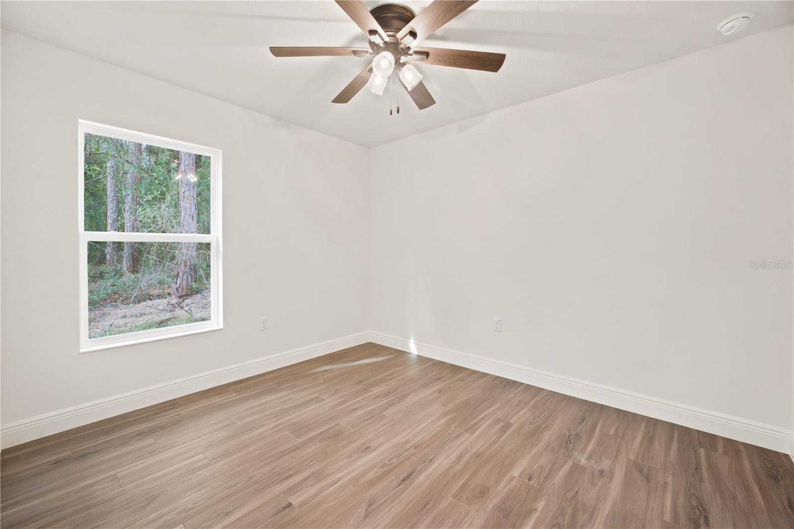9818 N Pewter Ave Property Photo 17