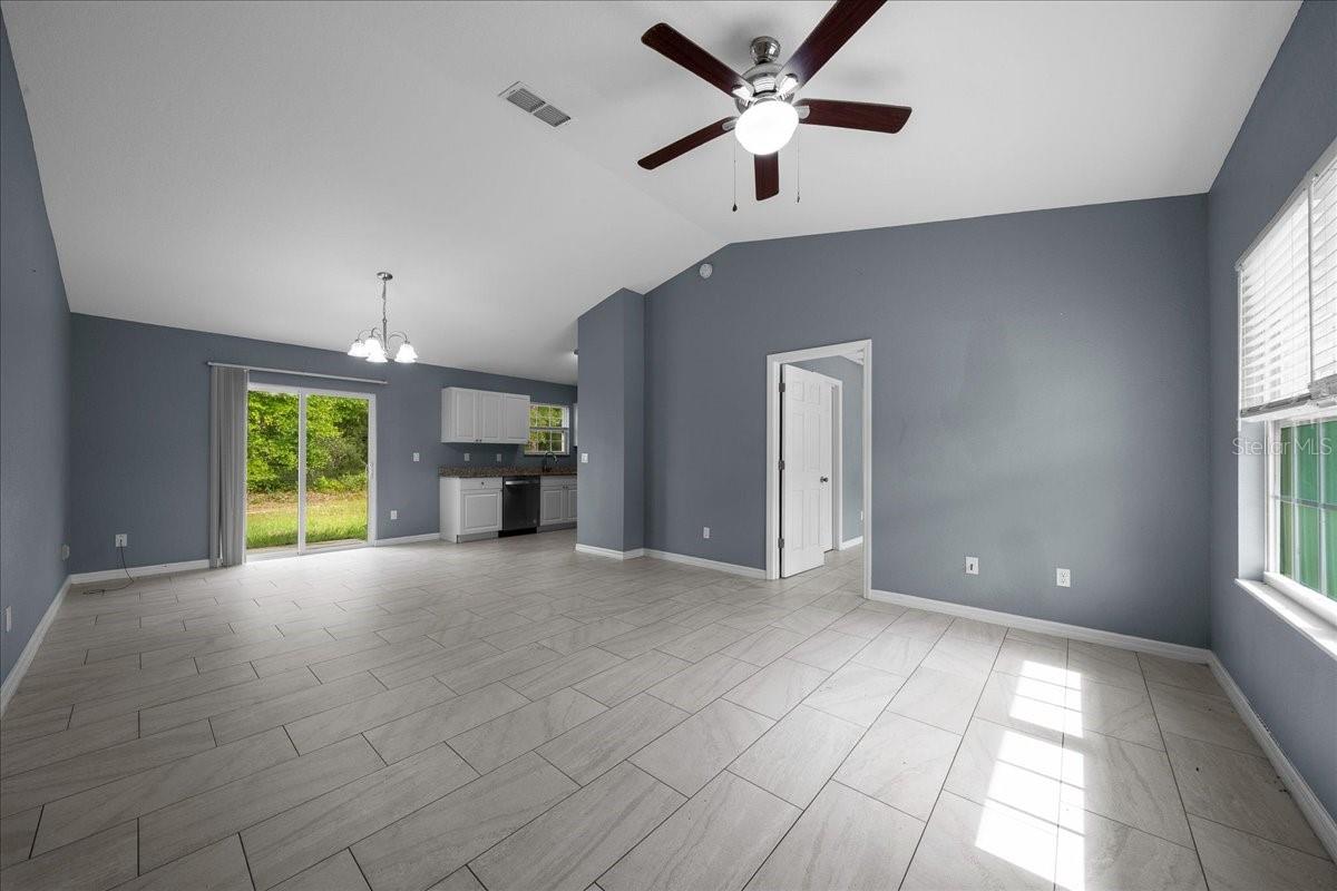 202 Oak Lane Cir Property Photo 10