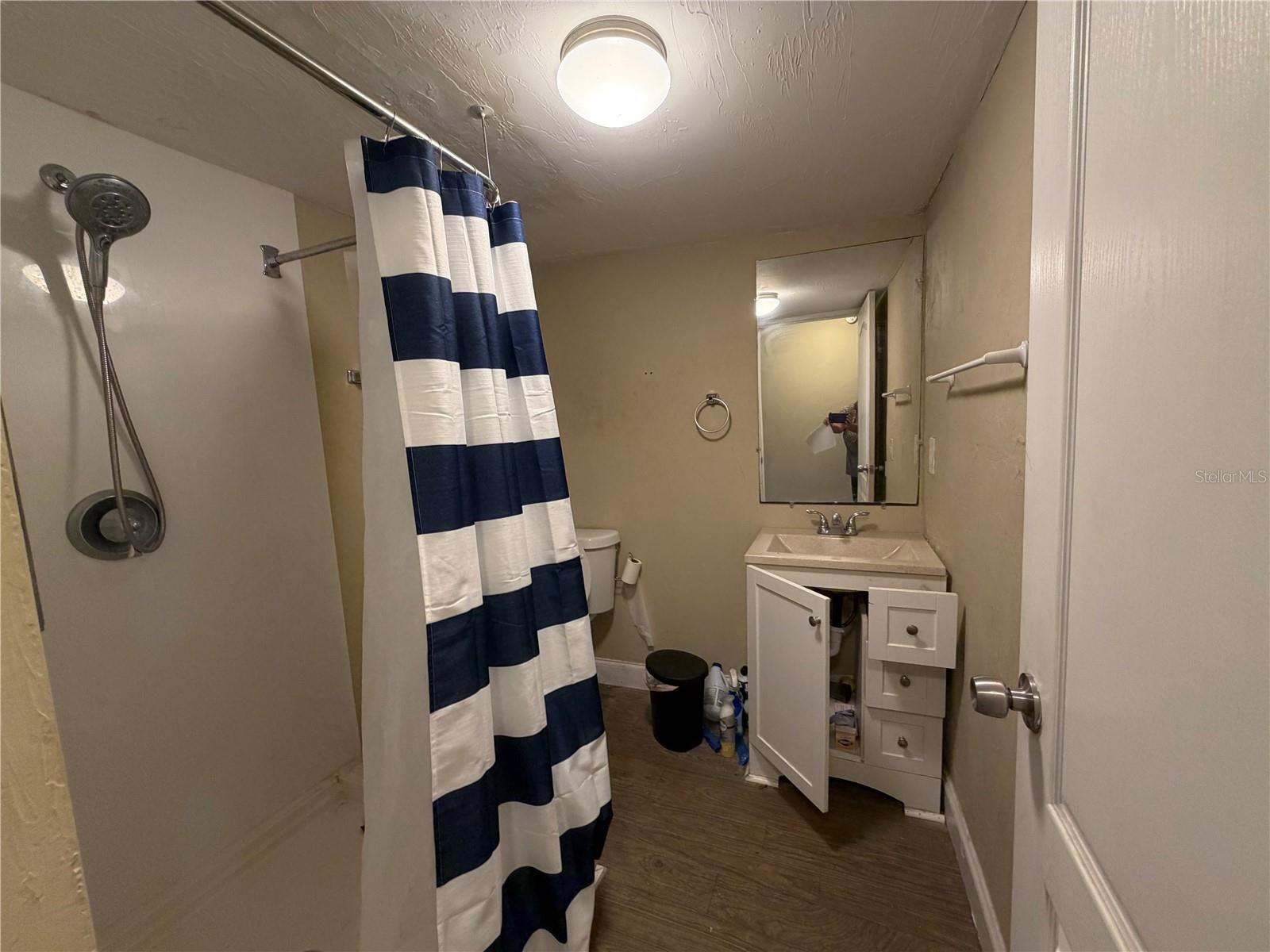 18737 Charlotte Ave Property Photo 10