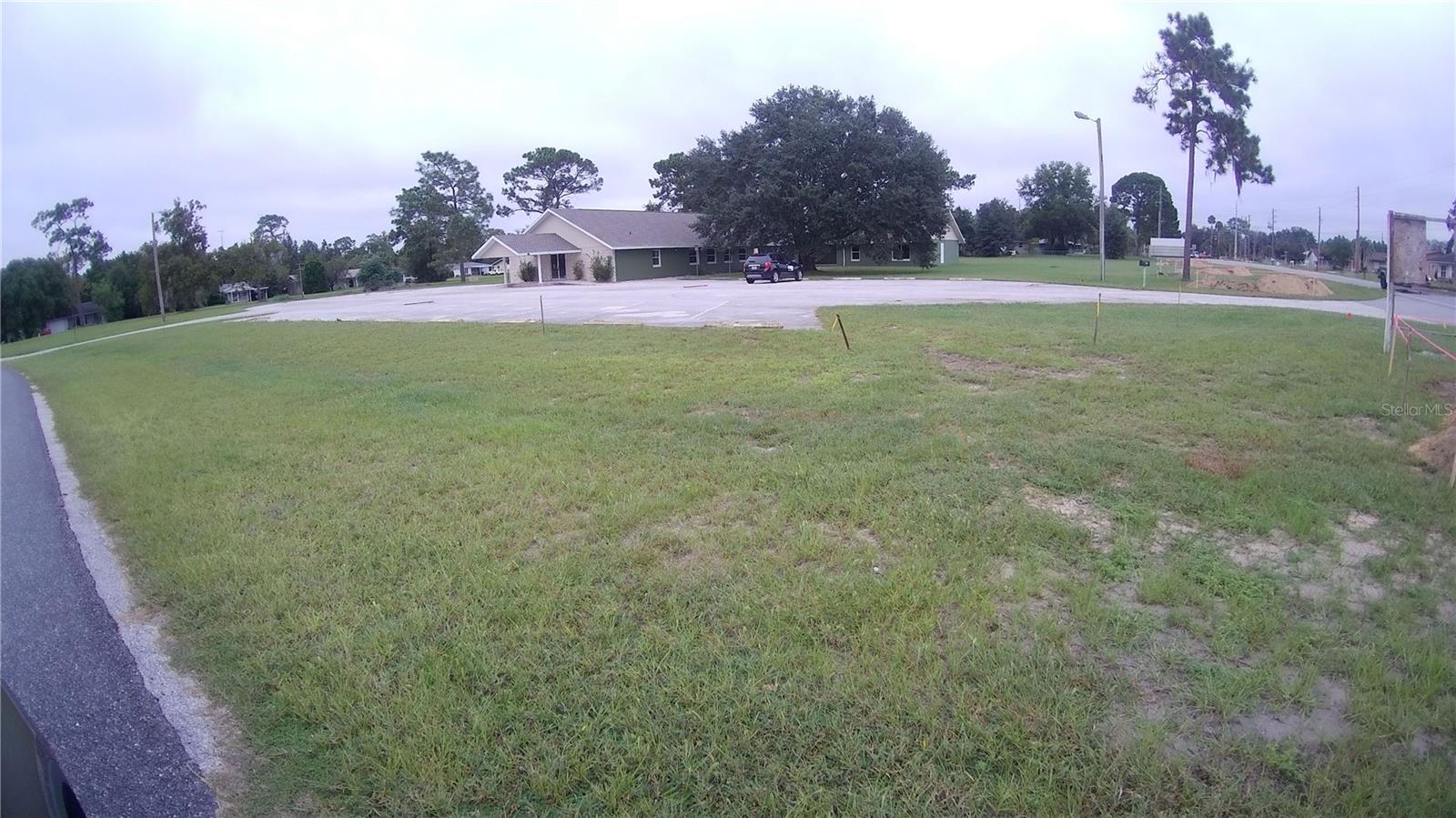484 Emerald Rd Property Photo 2