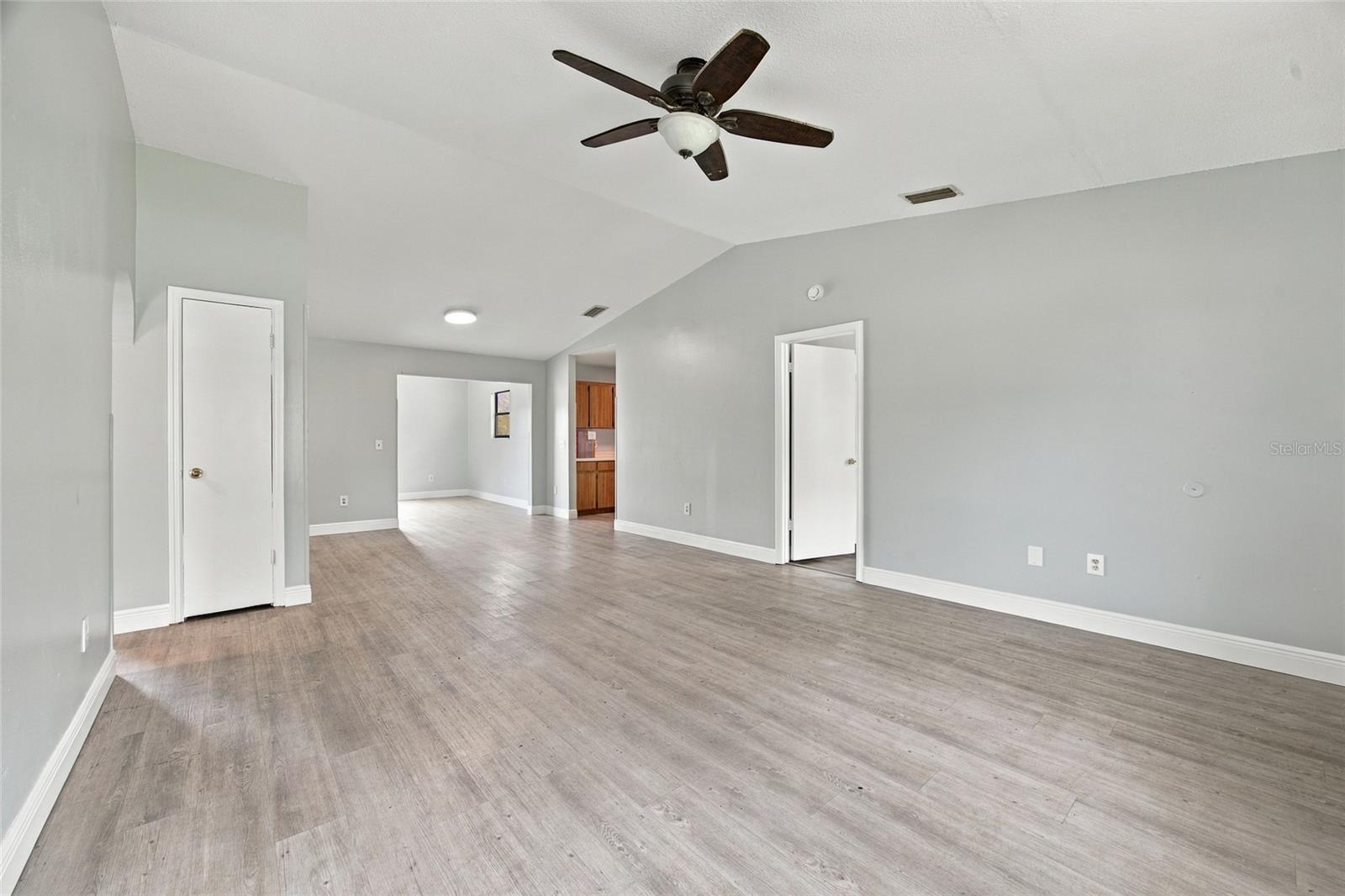 65 Pine Trce Property Photo 4