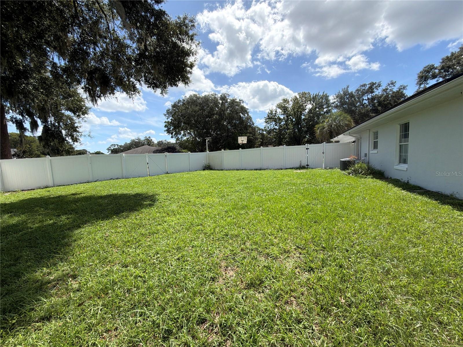 10024 Sw 73rd Ter Property Photo 48