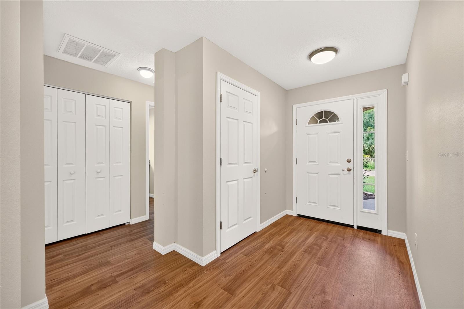 199 Oak Lane Rd Property Photo 8