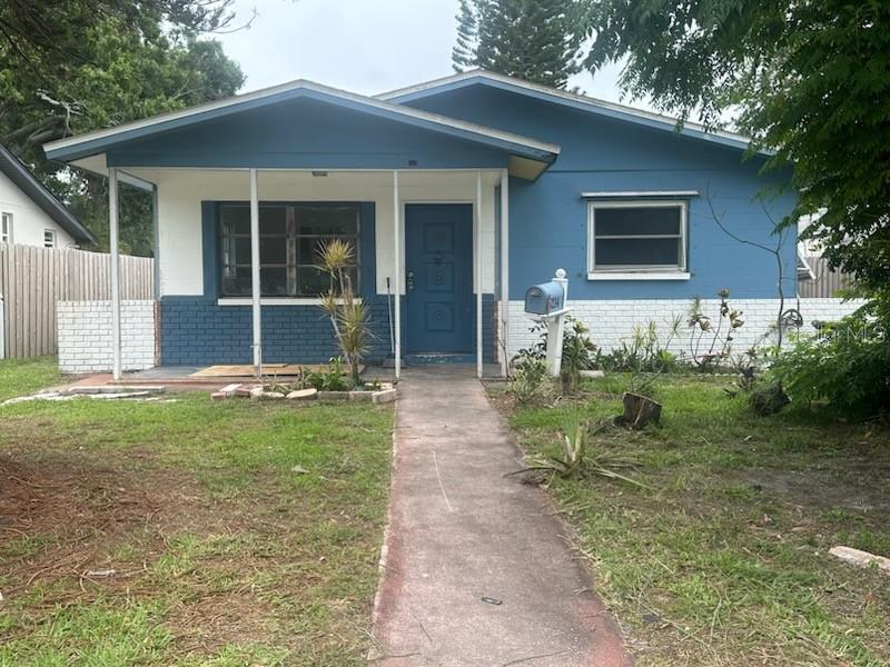 5234 9th Ave N Property Photo 1