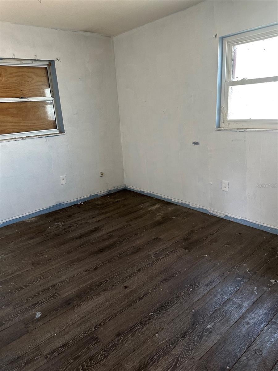 5234 9th Ave N Property Photo 13