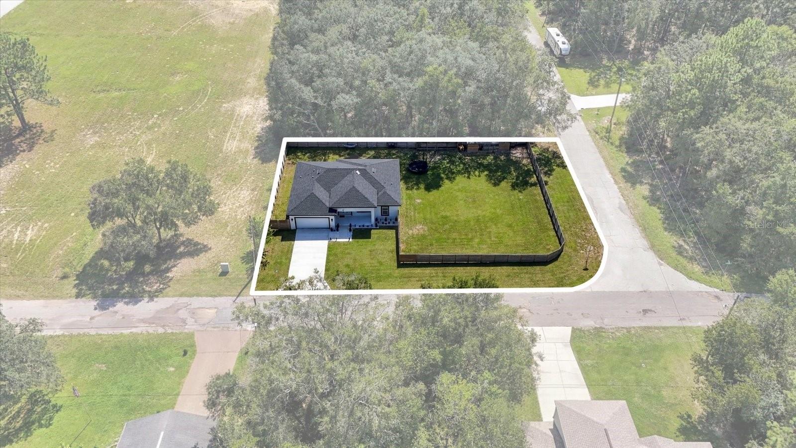 2522 W Castle Rd Property Photo 2