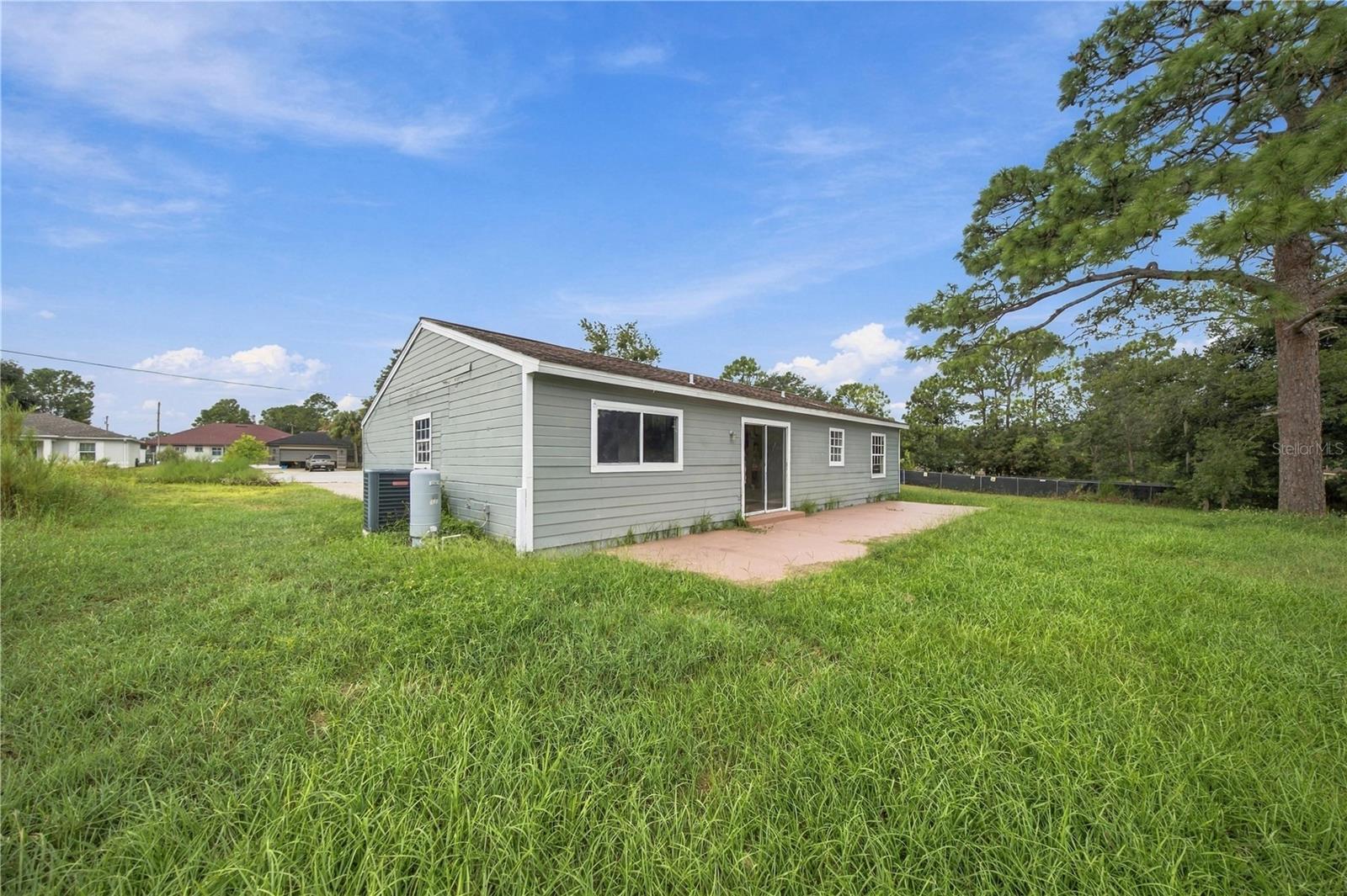 24 Cedar Ter Property Photo 18