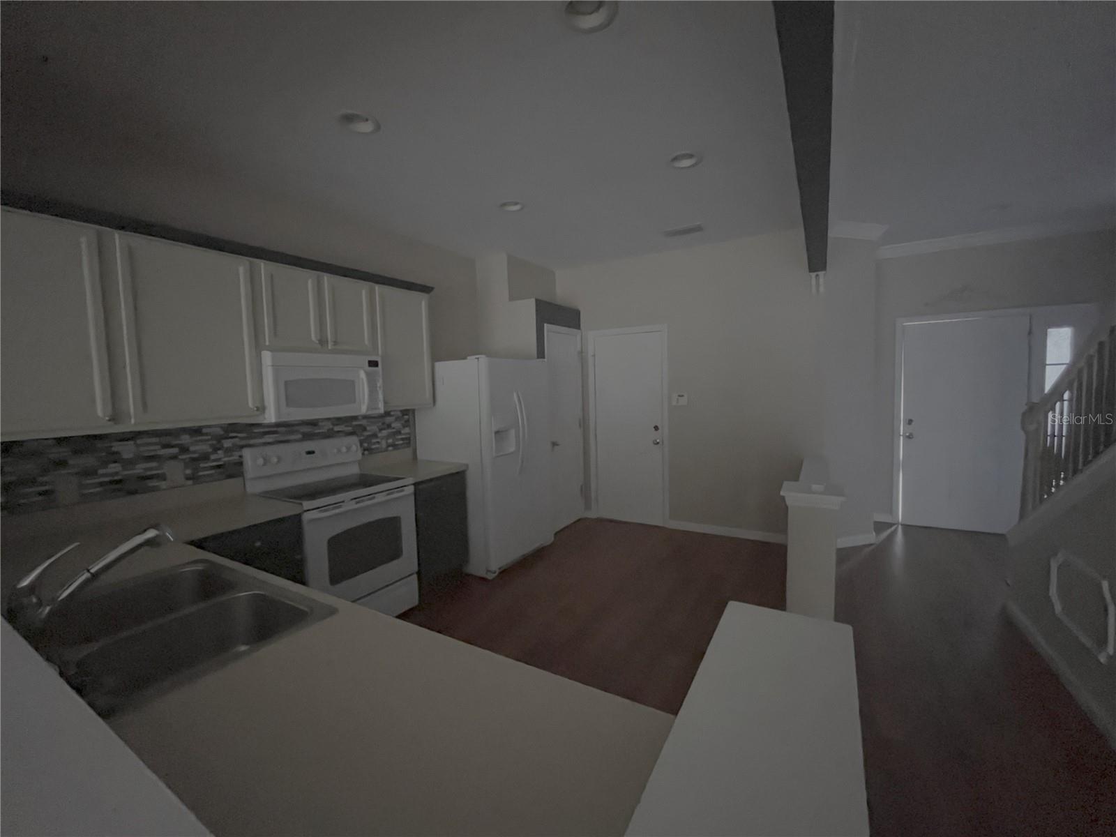 4219 Sw 55th Cir Property Photo 4