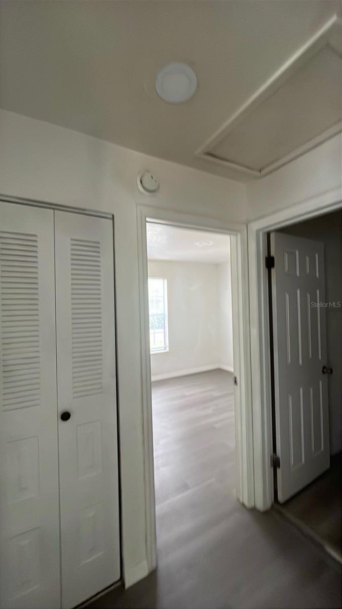 2404 Sw 31 Pl #6 & 7 Property Photo 11
