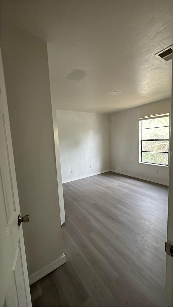 2404 Sw 31 Pl #6 & 7 Property Photo 17
