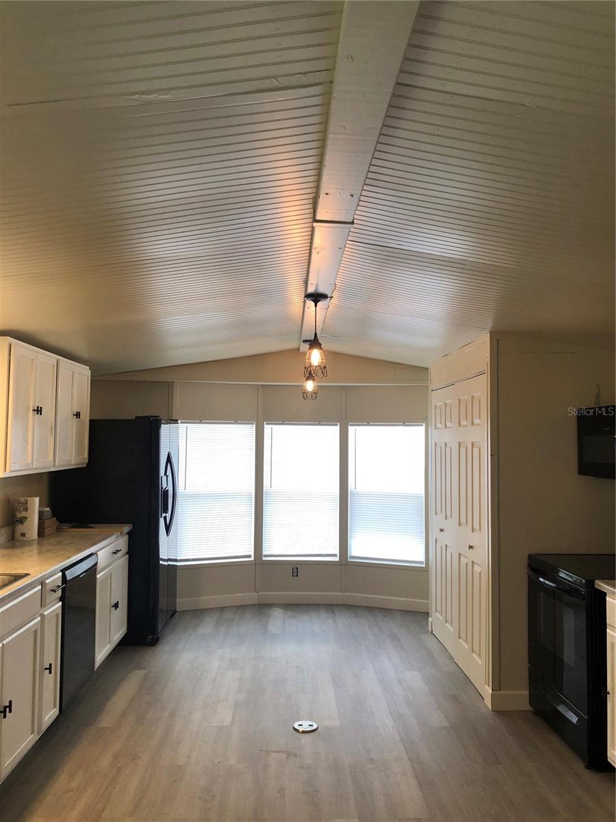 5304 Croton St Property Photo 10