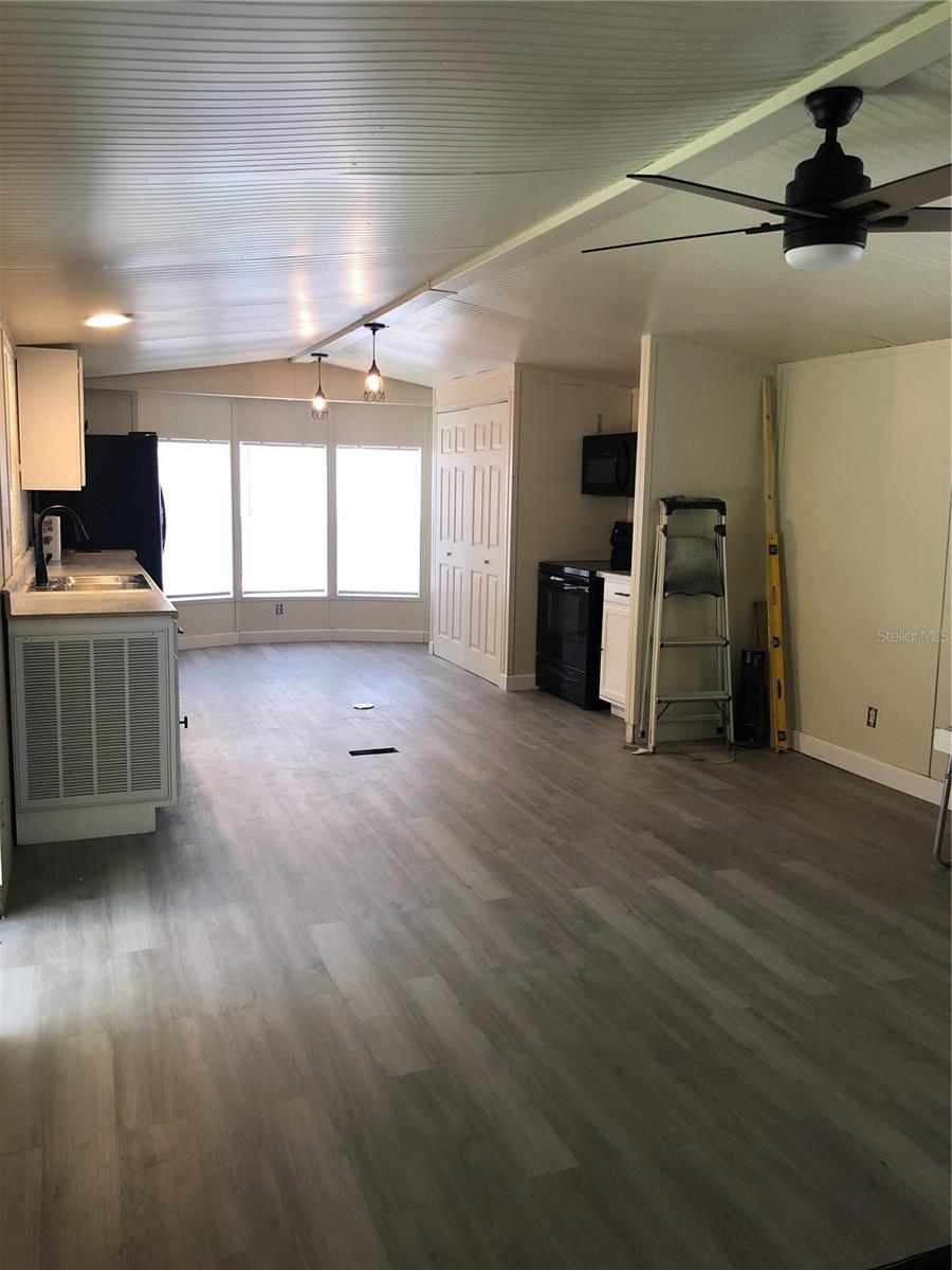 5304 Croton St Property Photo 11