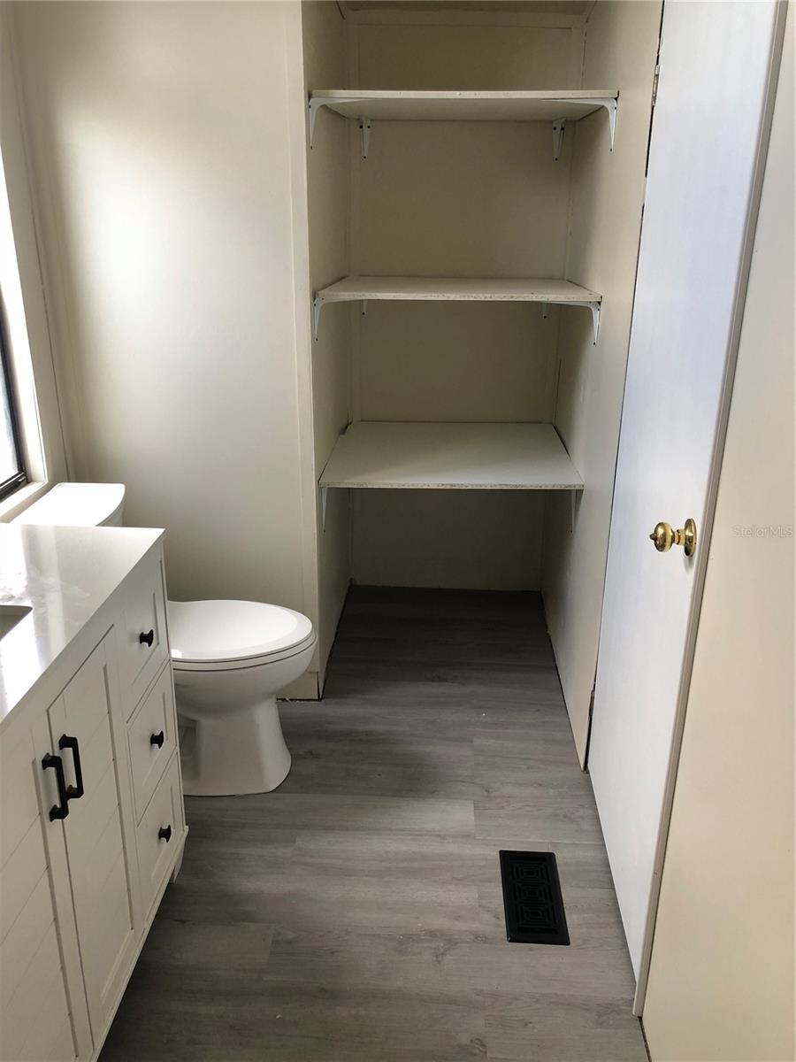 5304 Croton St Property Photo 22
