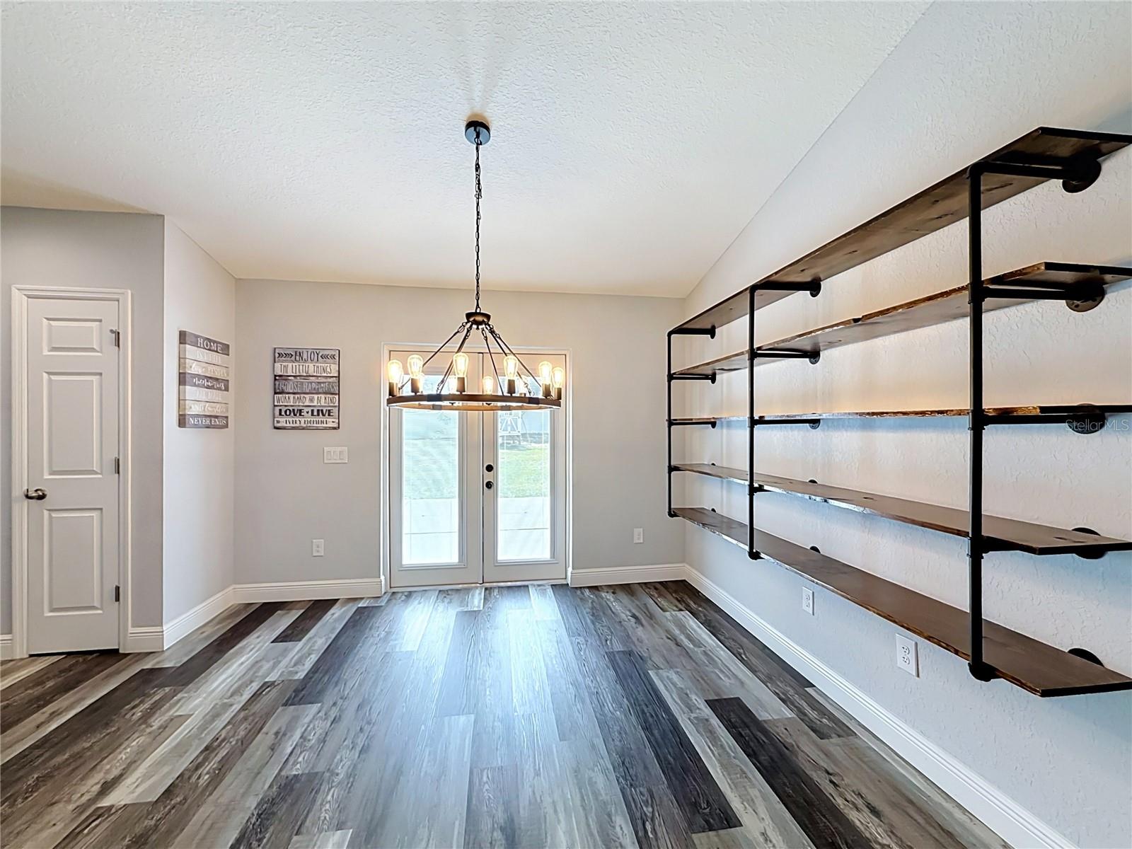 523 Bahia Circle Ter Property Photo 29