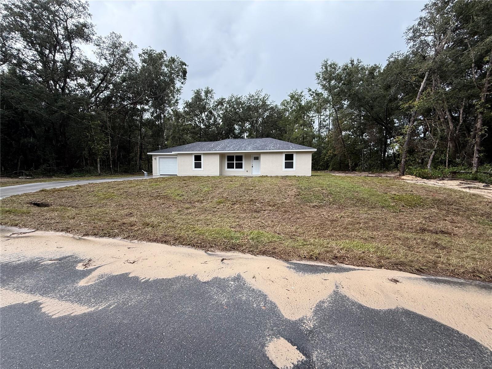 22 Locust Terrace Pl Property Photo 1