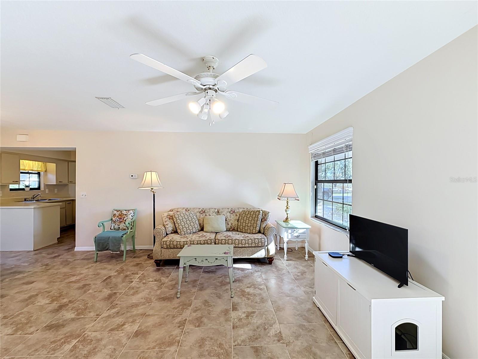 3126 Nw 44th Ct Property Photo 5