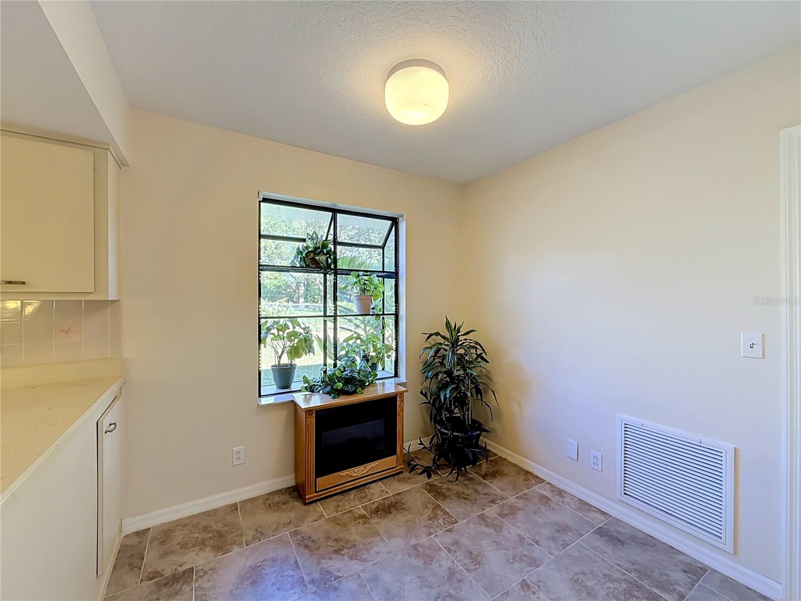 3126 Nw 44th Ct Property Photo 17
