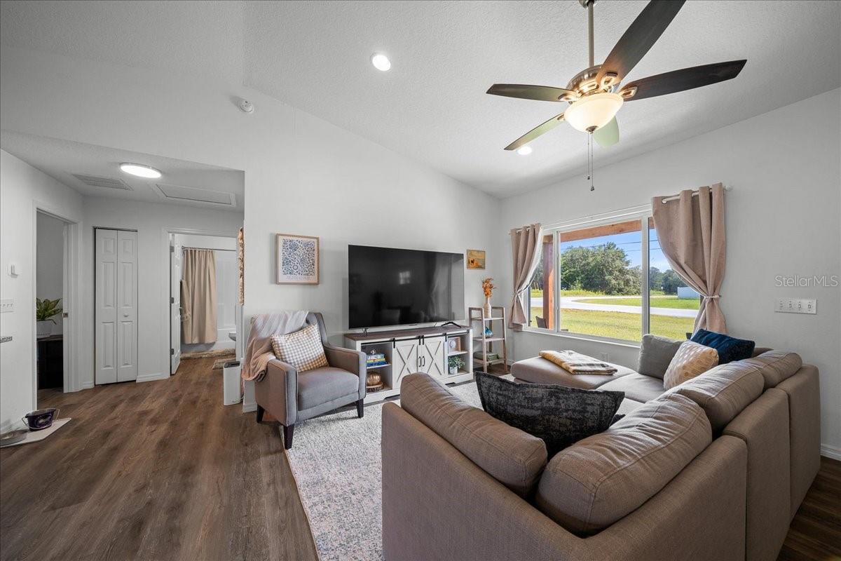 36 Juniper Pass Way Property Photo 9