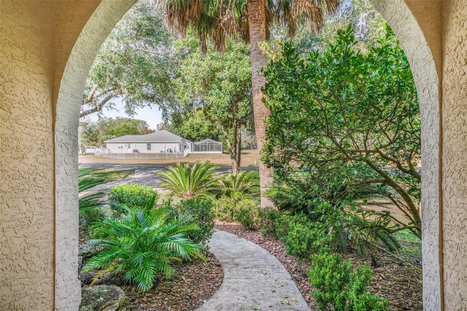 1125 N Sabal Palm Way Property Photo 4