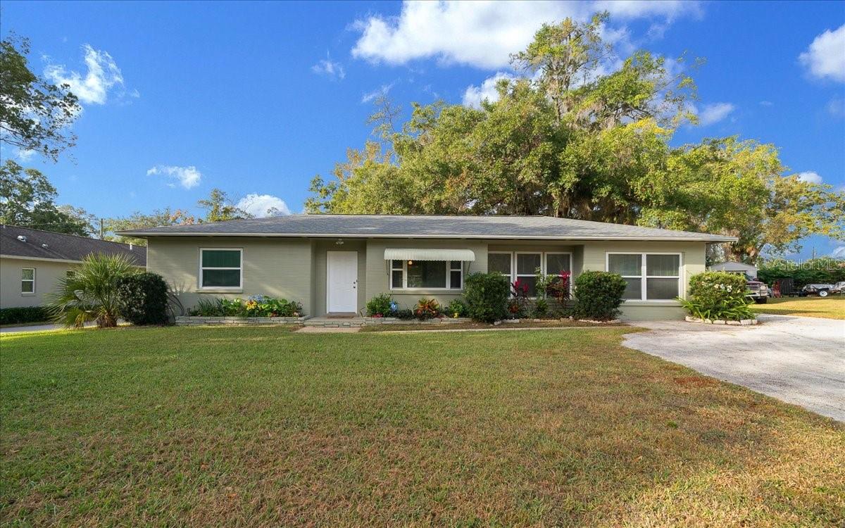 2810 Se Lake Weir Ave Property Photo 5
