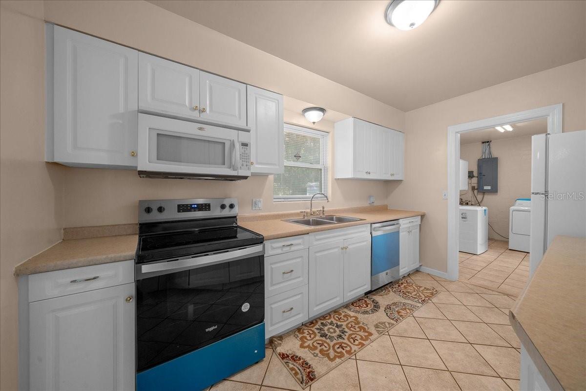 2810 Se Lake Weir Ave Property Photo 38