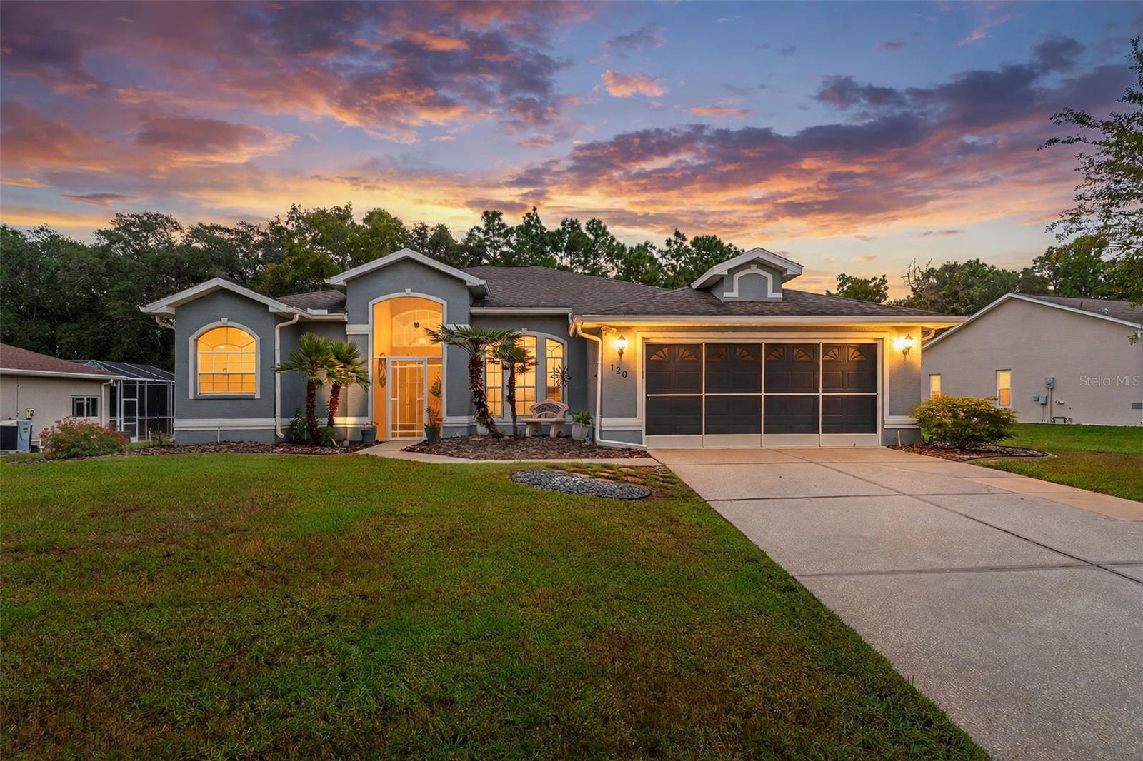 120 CORKWOOD BLVD Property Photo 1